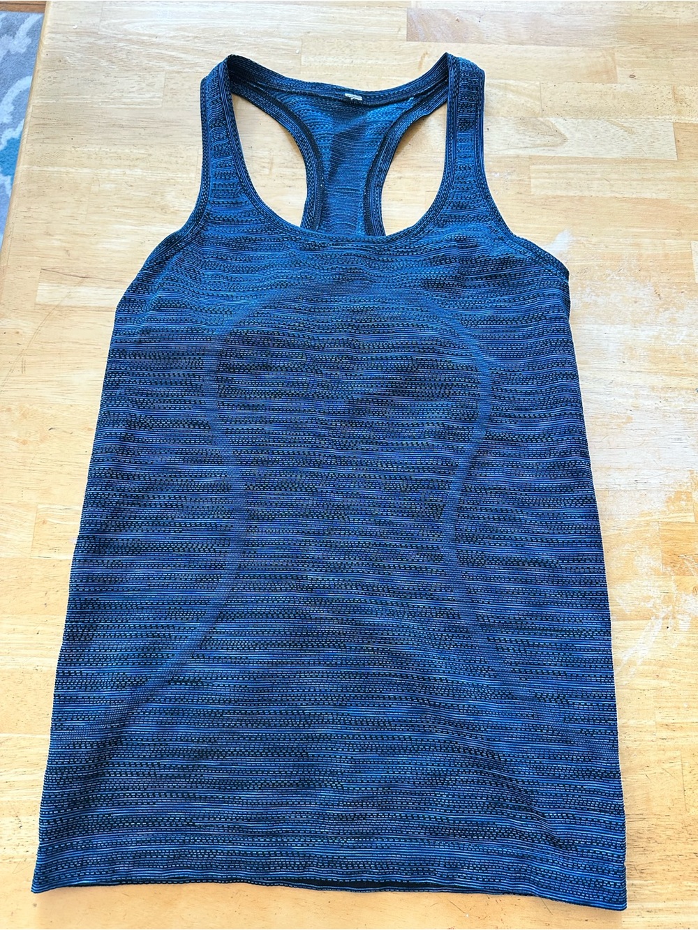 Lululemon swiftly tank top size 6